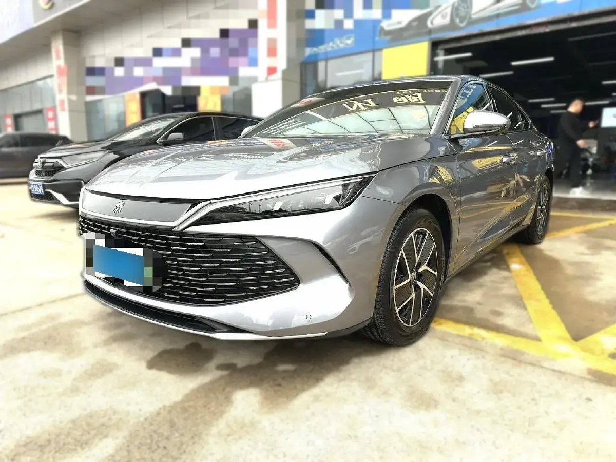 2024 BYD QinL 1.5L 101HP L4 E-CVT PHEV 15.87KWH