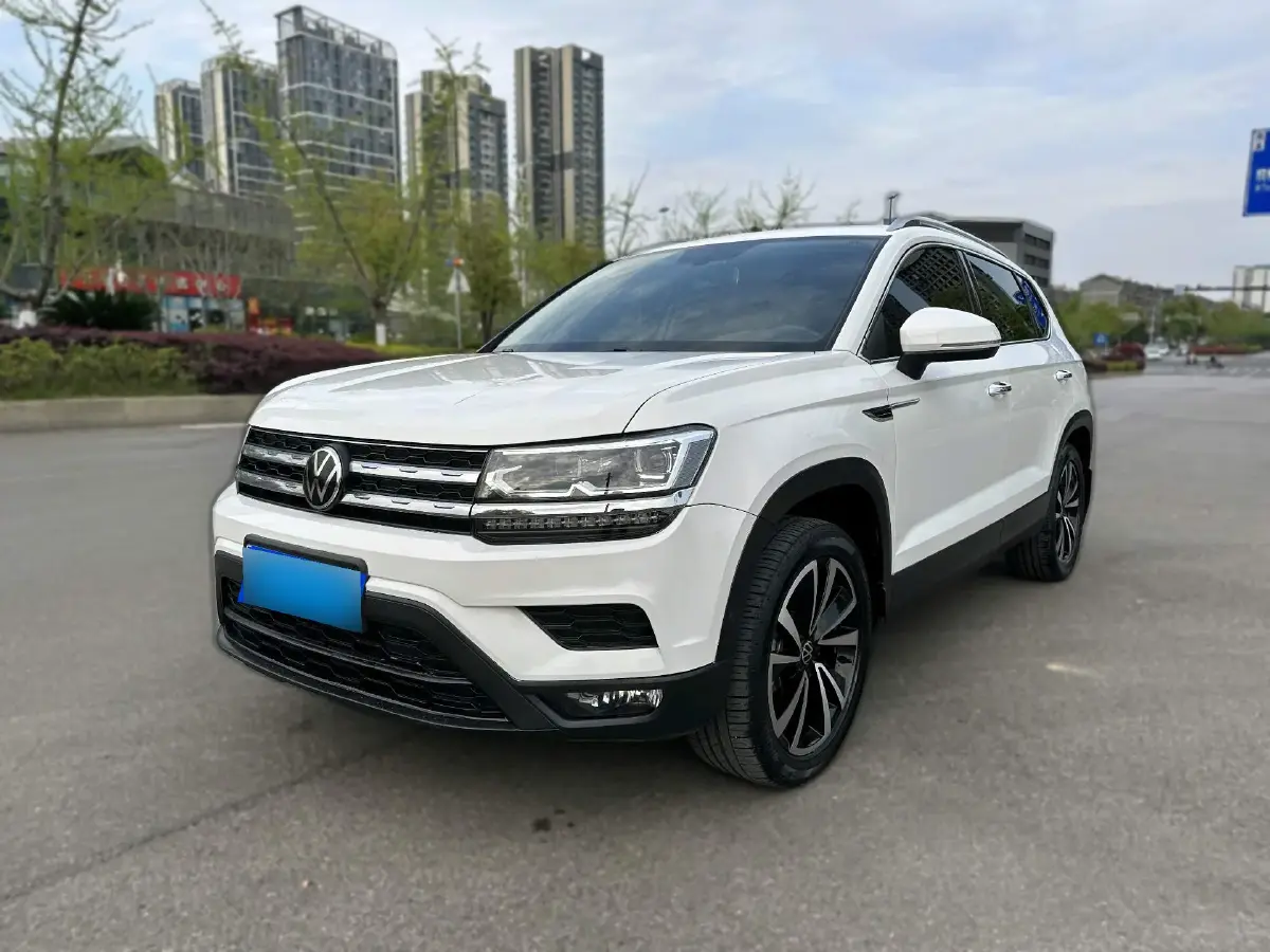 2021 Volkswagen Tharu 1.4T 150HP L4 7DCT
