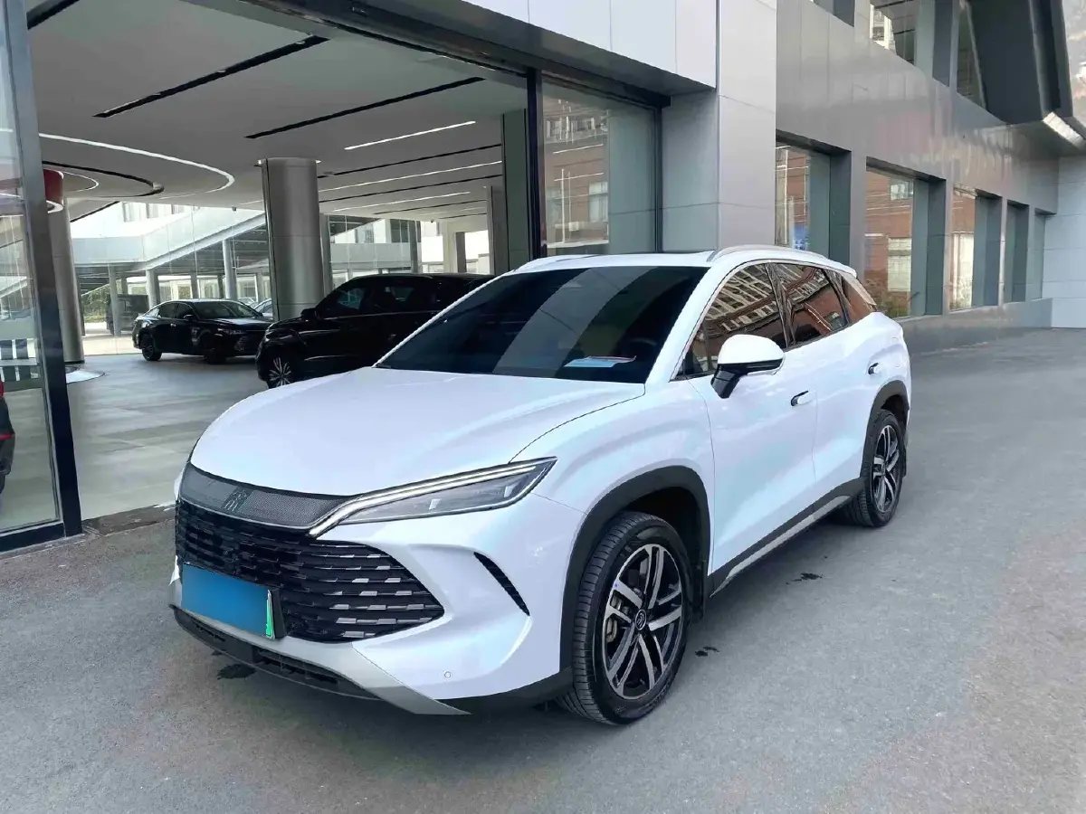 2024 BYD SongL DM-i 1.5L 101HP L4 E-CVT PHEV 18.3KWH