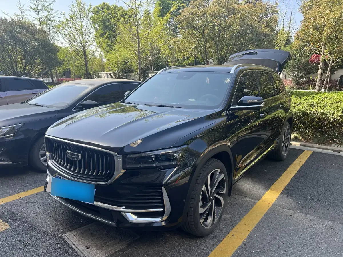 2021 Geely Monjaro 2.0T 218HP L4 7DCT