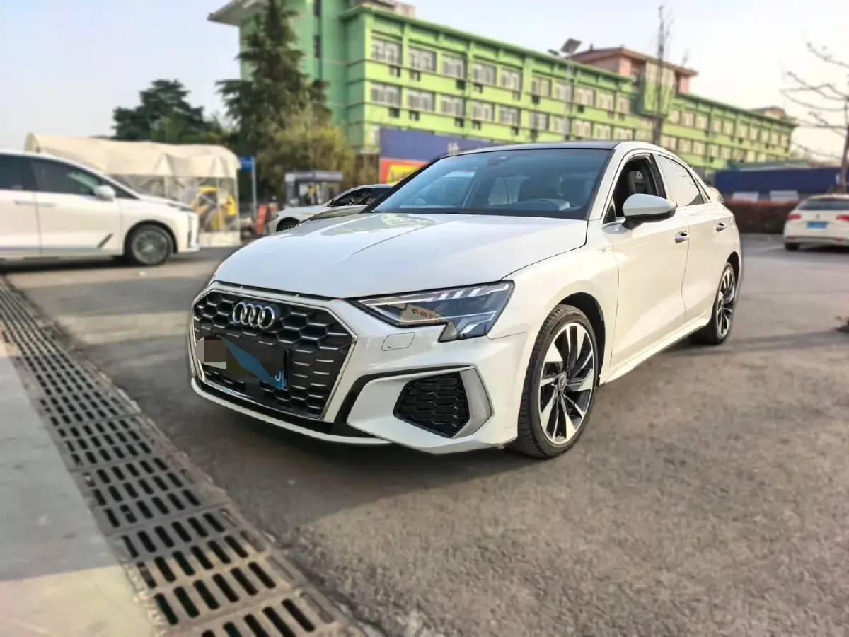 2022 Audi A3 1.4T 150HP L4 7DCT