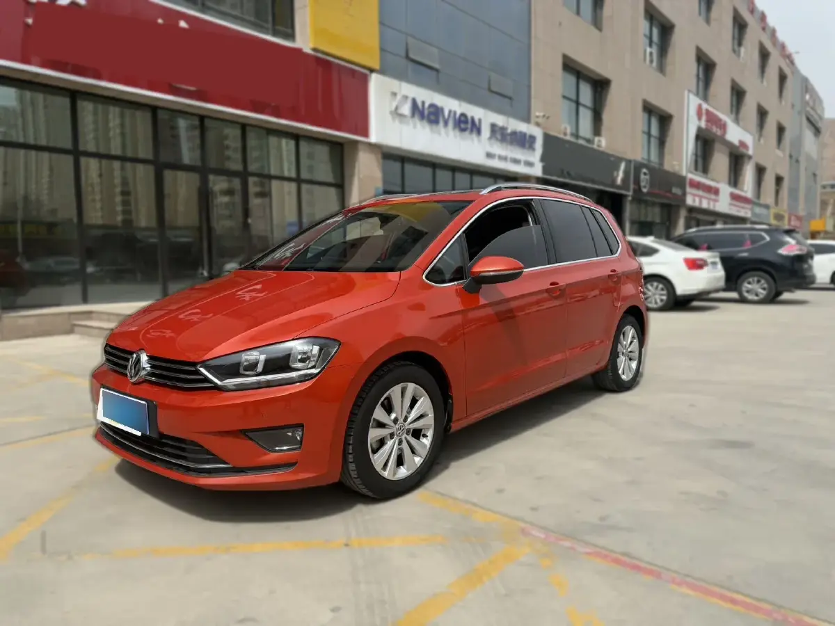 2018 Volkswagen Golf Sportsvan 1.4T 131HP L4 7DCT