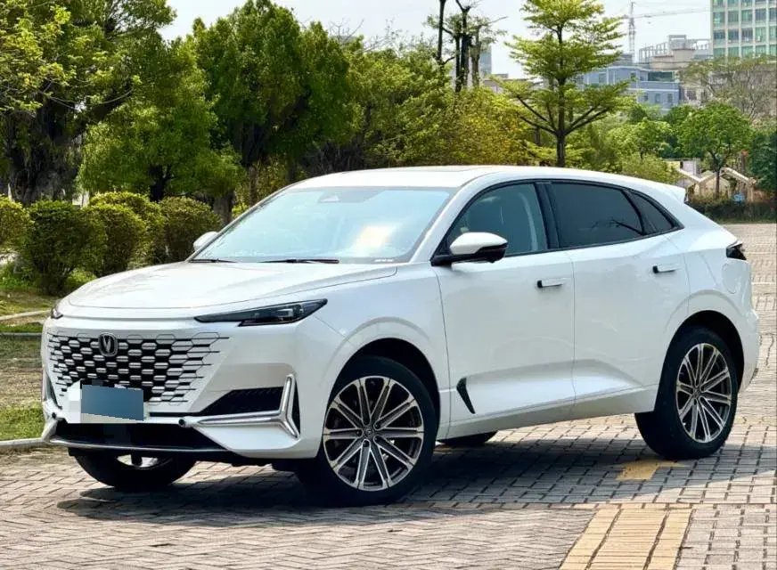 2021 ChangAn UNI-K 2.0T 233HP L4 8AT