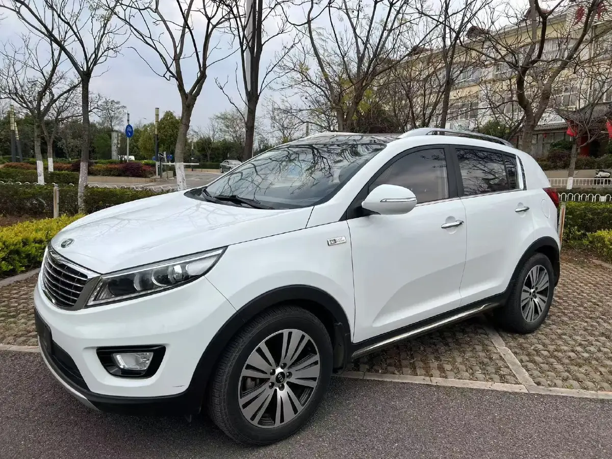 2016 Kia Sportage R 2.0L 165HP L4 6AT