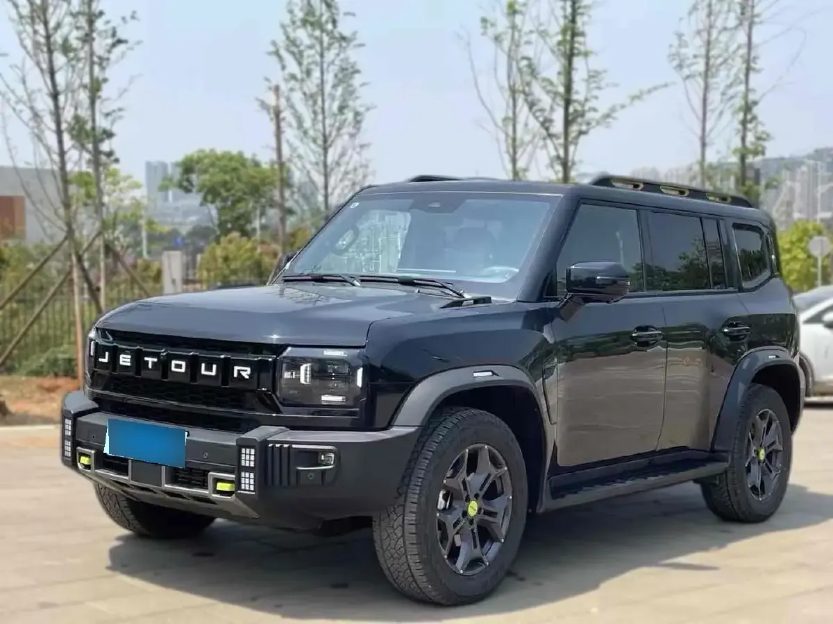 2023 Jetour Traveller 2.0T 254HP L4 8AT