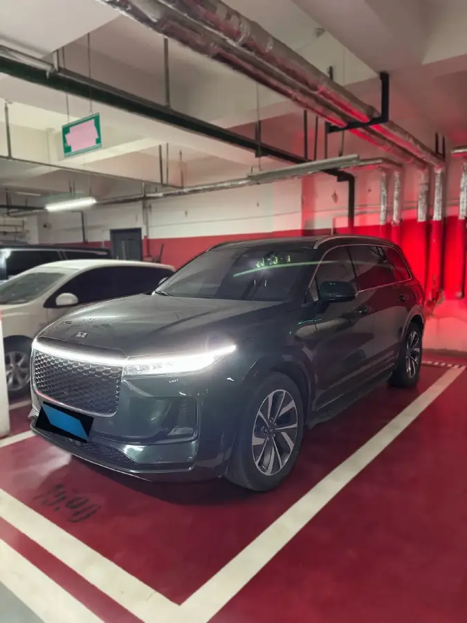 2021 Li ONE Range Extended 131HP REEV 40.5KWH