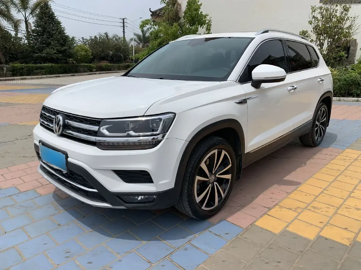 2019 Volkswagen Tharu 2.0T 186HP L4 7DCT