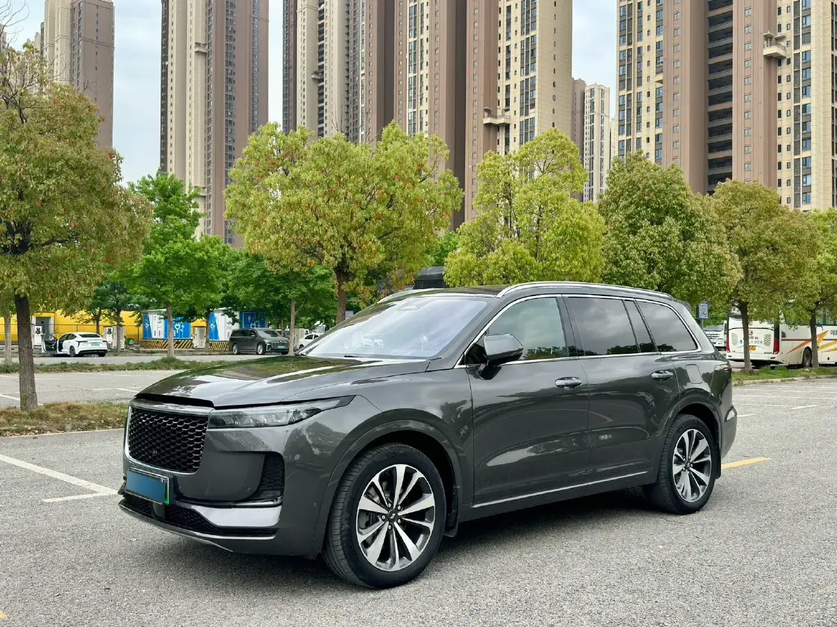 2021 Li ONE Range Extended 131HP REEV 40.5KWH