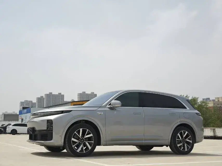 2023 Li L7 Range Extended 154HP REEV 40.9KWH