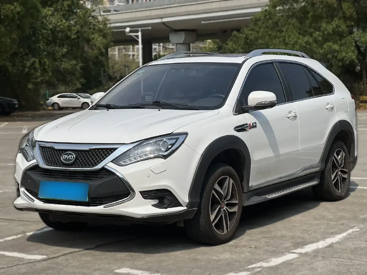2015 BYD Tang 2.0T 205HP L4 6DCT PHEV