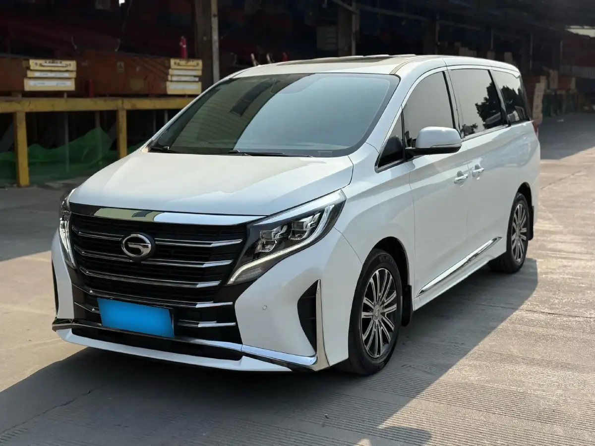 2021 GAC Trumpchi M8 2.0T 252HP L4 8AT