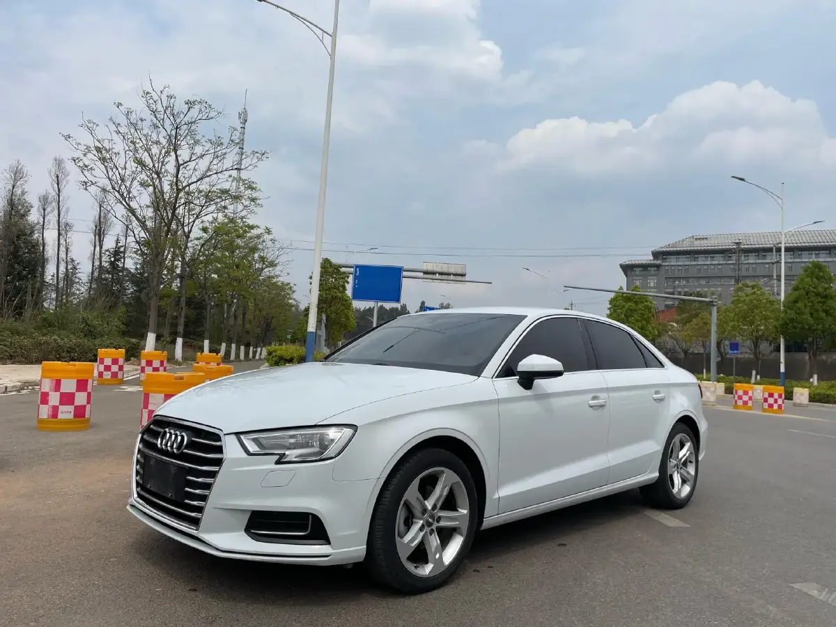 2019 Audi A3 1.4T 150HP L4 7DCT