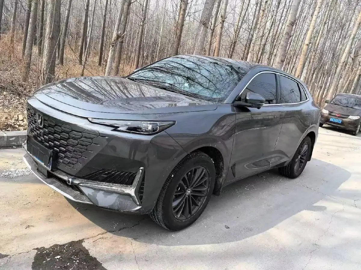 2024 ChangAn UNI-K 2.0T 233HP L4 8AT