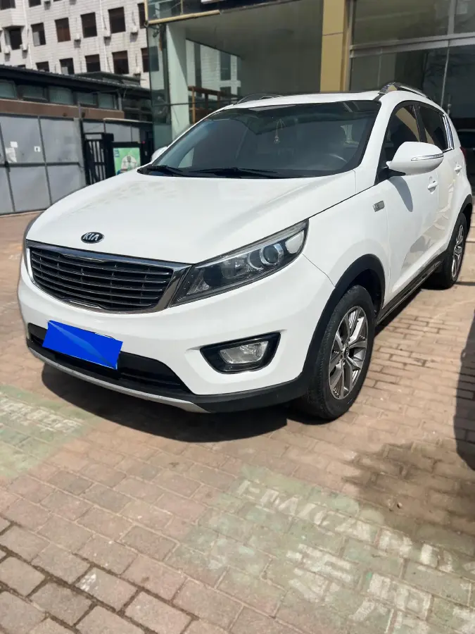 2015 Kia Sportage R 2.0L 165HP L4 6MT