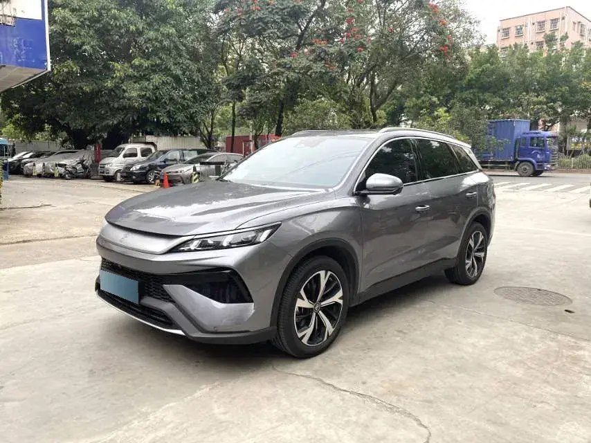 2025 BYD Song Pro 1.5L 101HP L4 E-CVT PHEV 18.3KWH