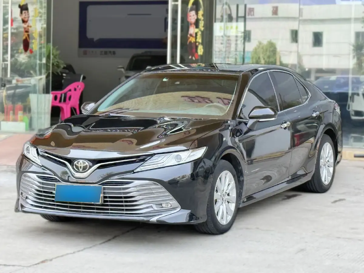 2019 Toyota Camry 2.0L 178HP L4 CVT