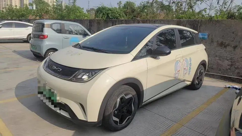 2021 BYD Dolphin BEV 44.9KWH