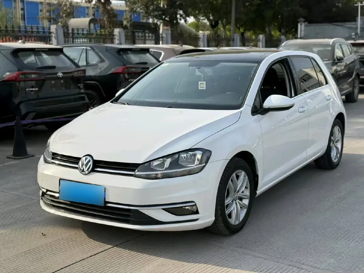 2018 Volkswagen Golf 1.4T 131HP L4 5MT