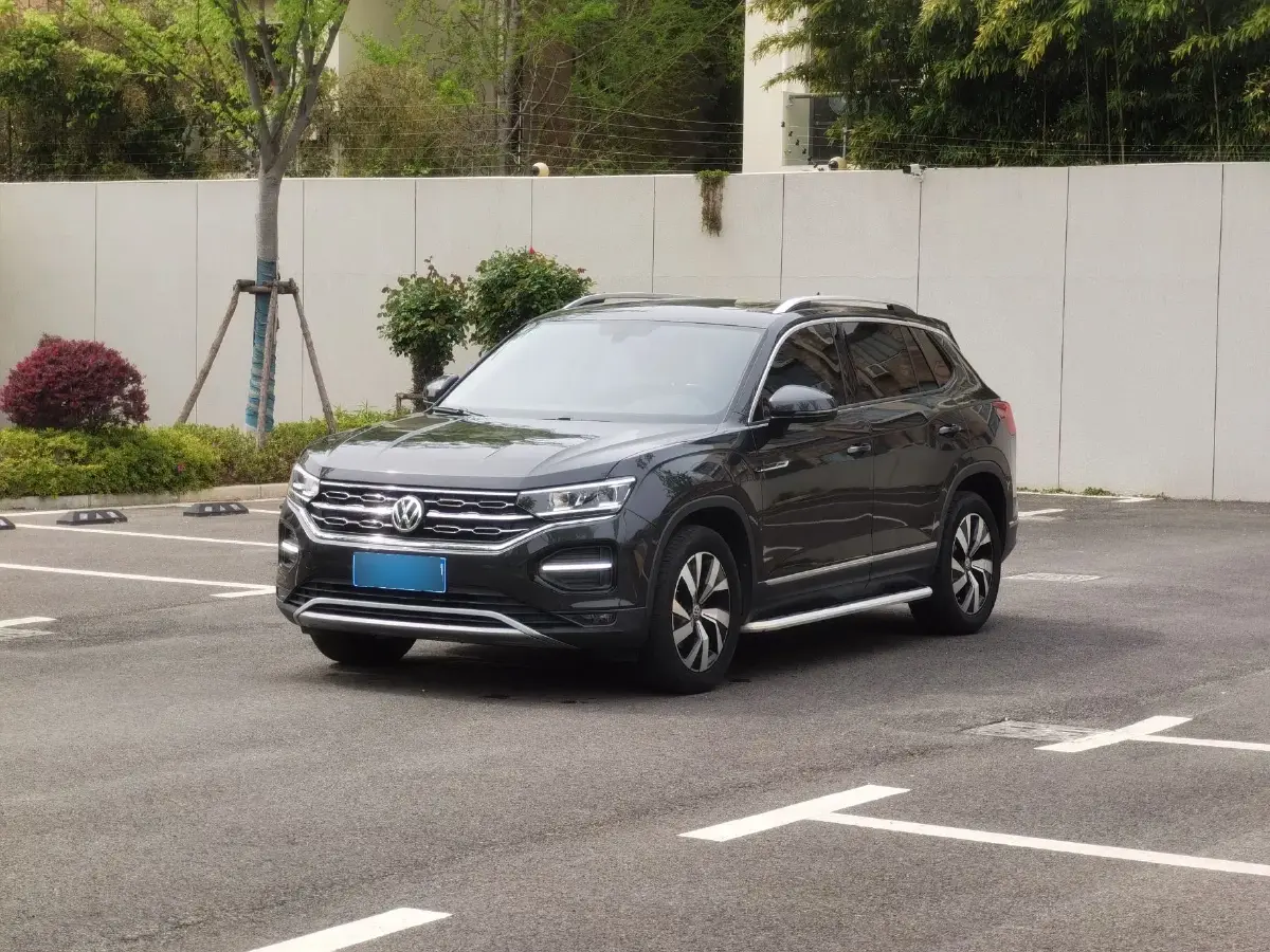 2020 Volkswagen Tayron 2.0T 186HP L4 7DCT