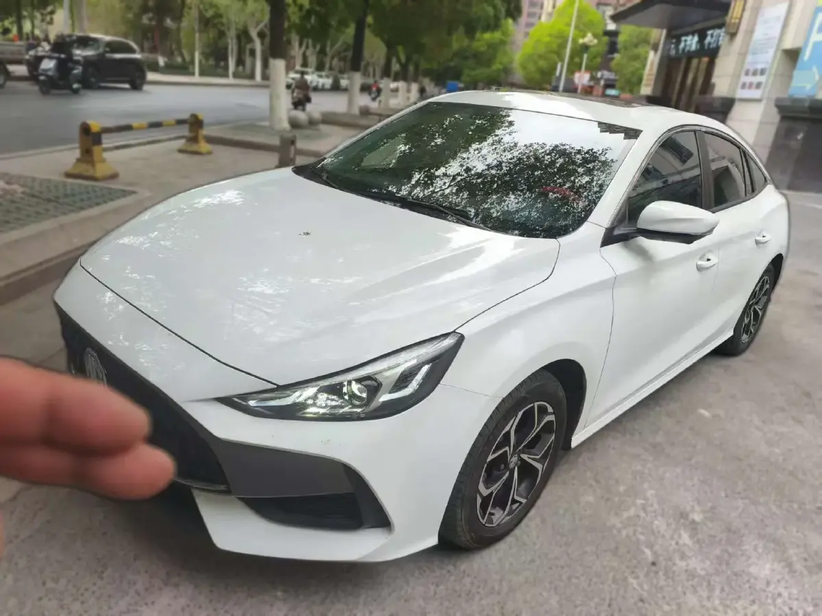 2022 MG 5 1.5L 120HP L4 CVT