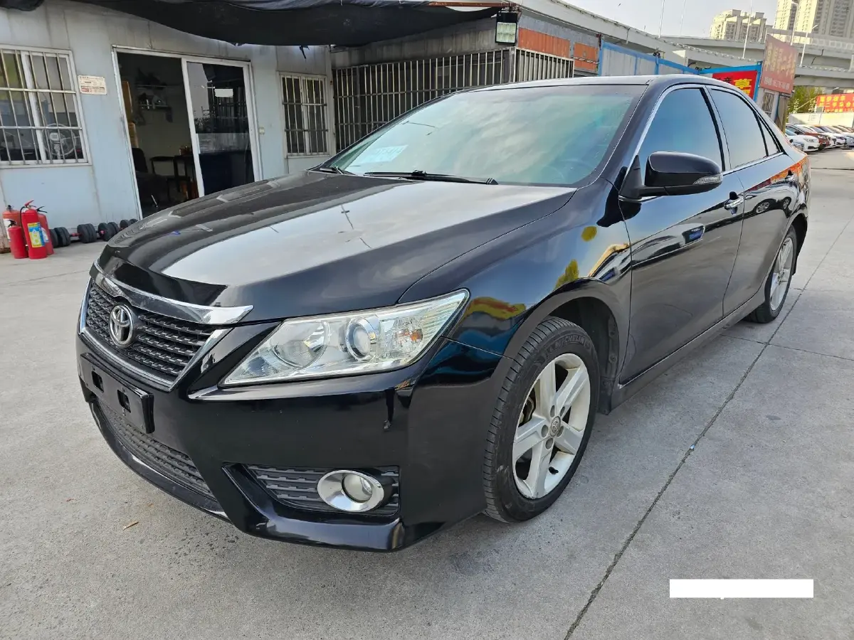 2013 Toyota Camry 2.0L 148HP L4 4AT