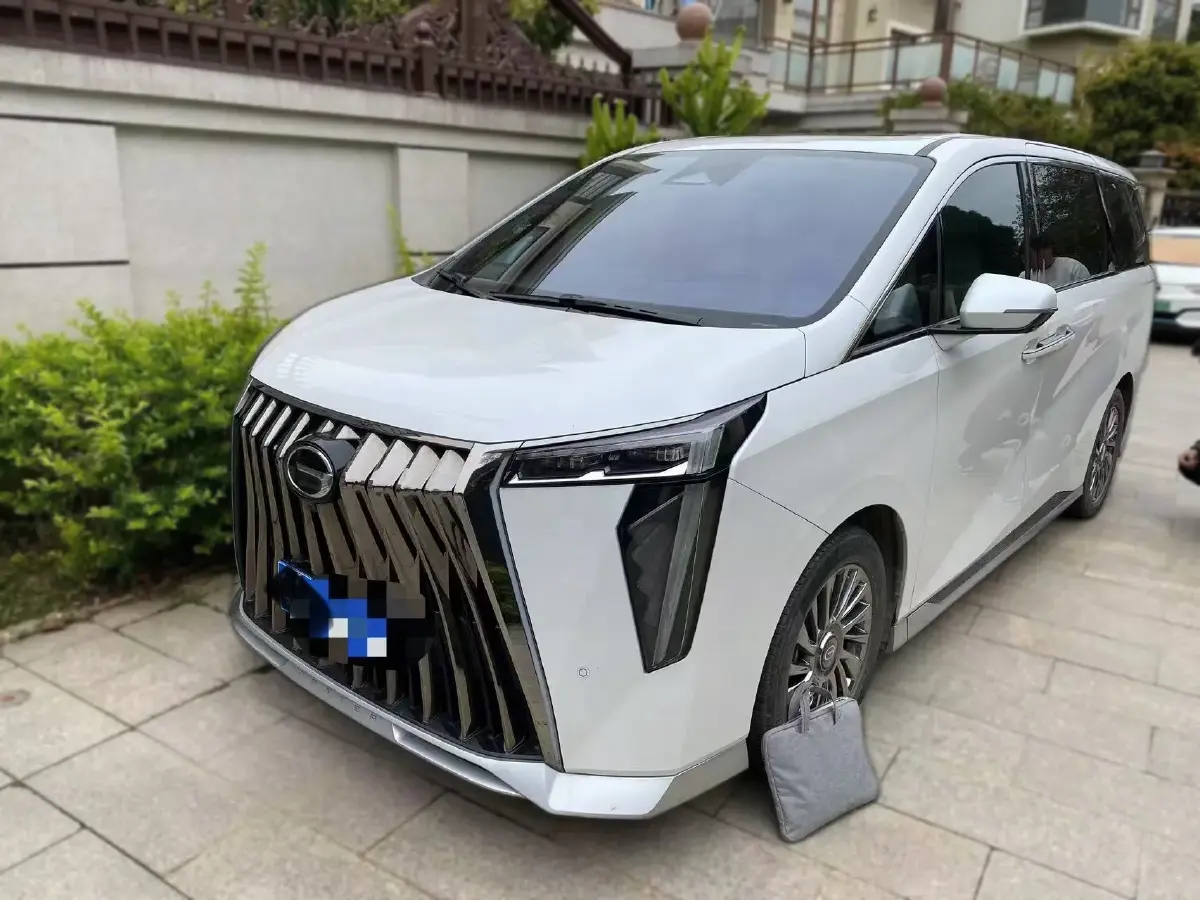 2023 GAC Trumpchi M8 2.0T 252HP L4 8AT