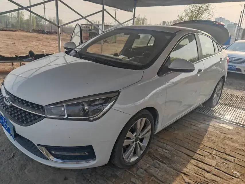 2016 Chery Arrizo 5 1.5L 116HP L4 CVT