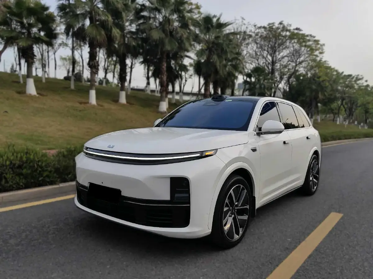 2023 Li L7 Range Extended 154HP REEV 40.9KWH