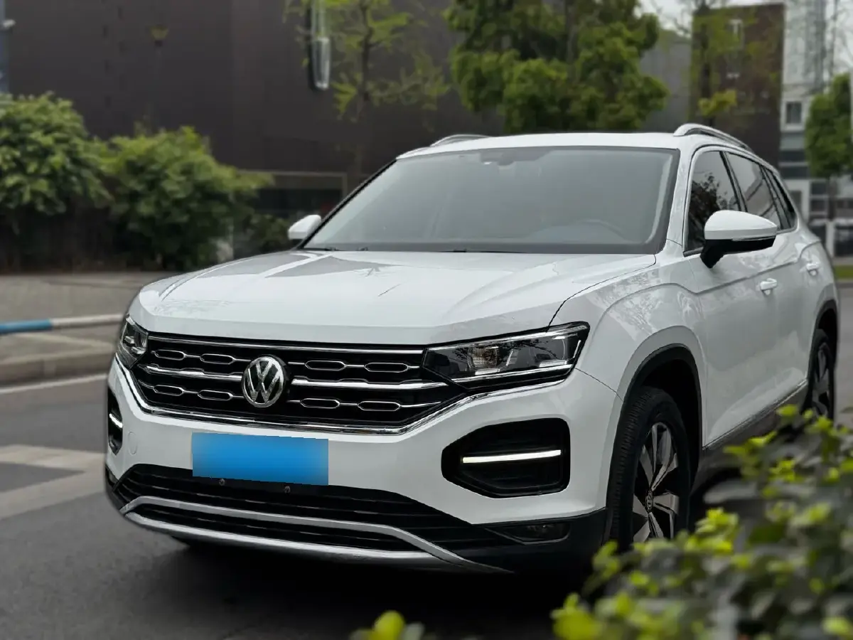 2020 Volkswagen Tayron 2.0T 186HP L4 7DCT