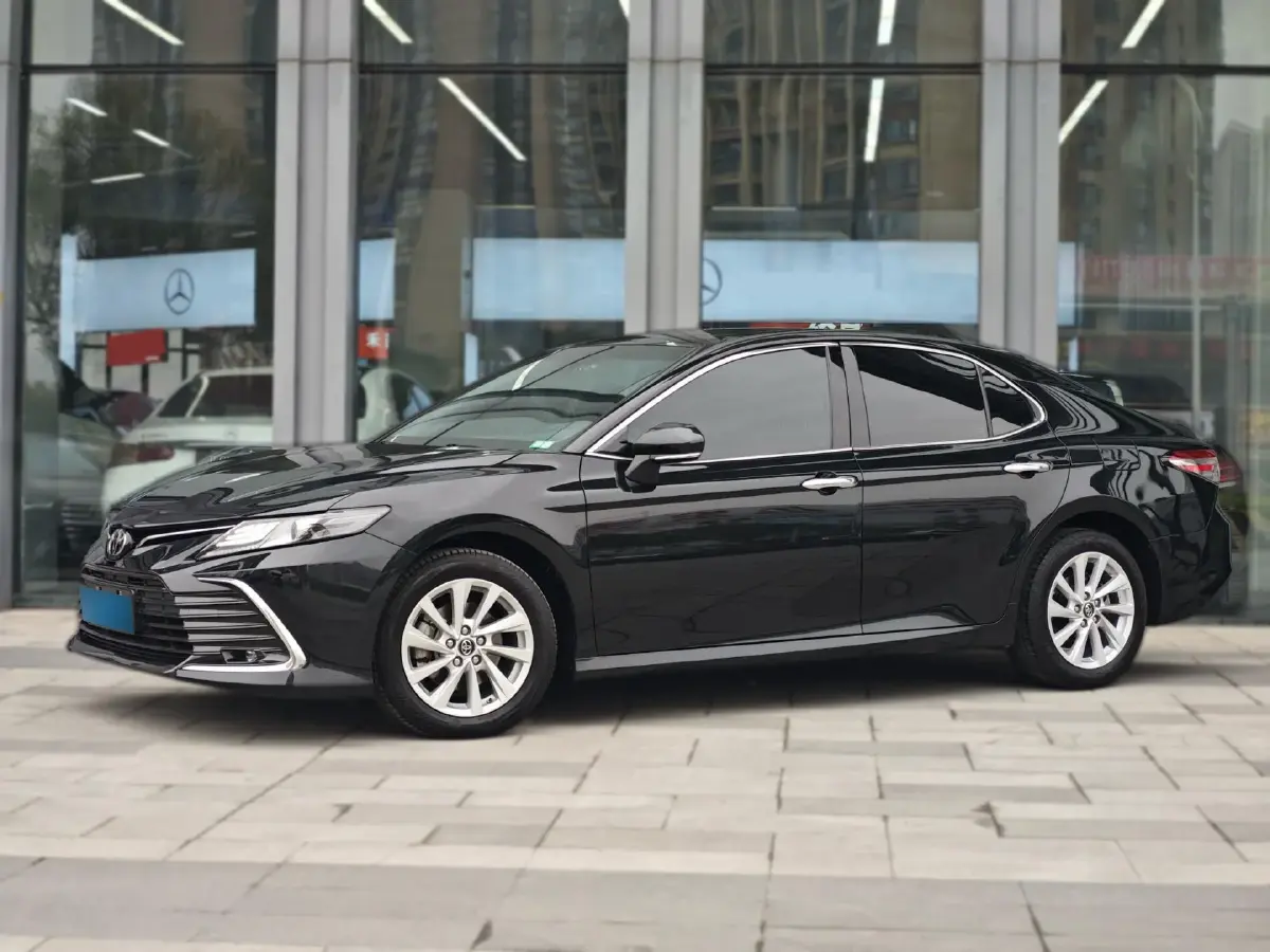 2021 Toyota Camry 2.0L 178HP L4 CVT