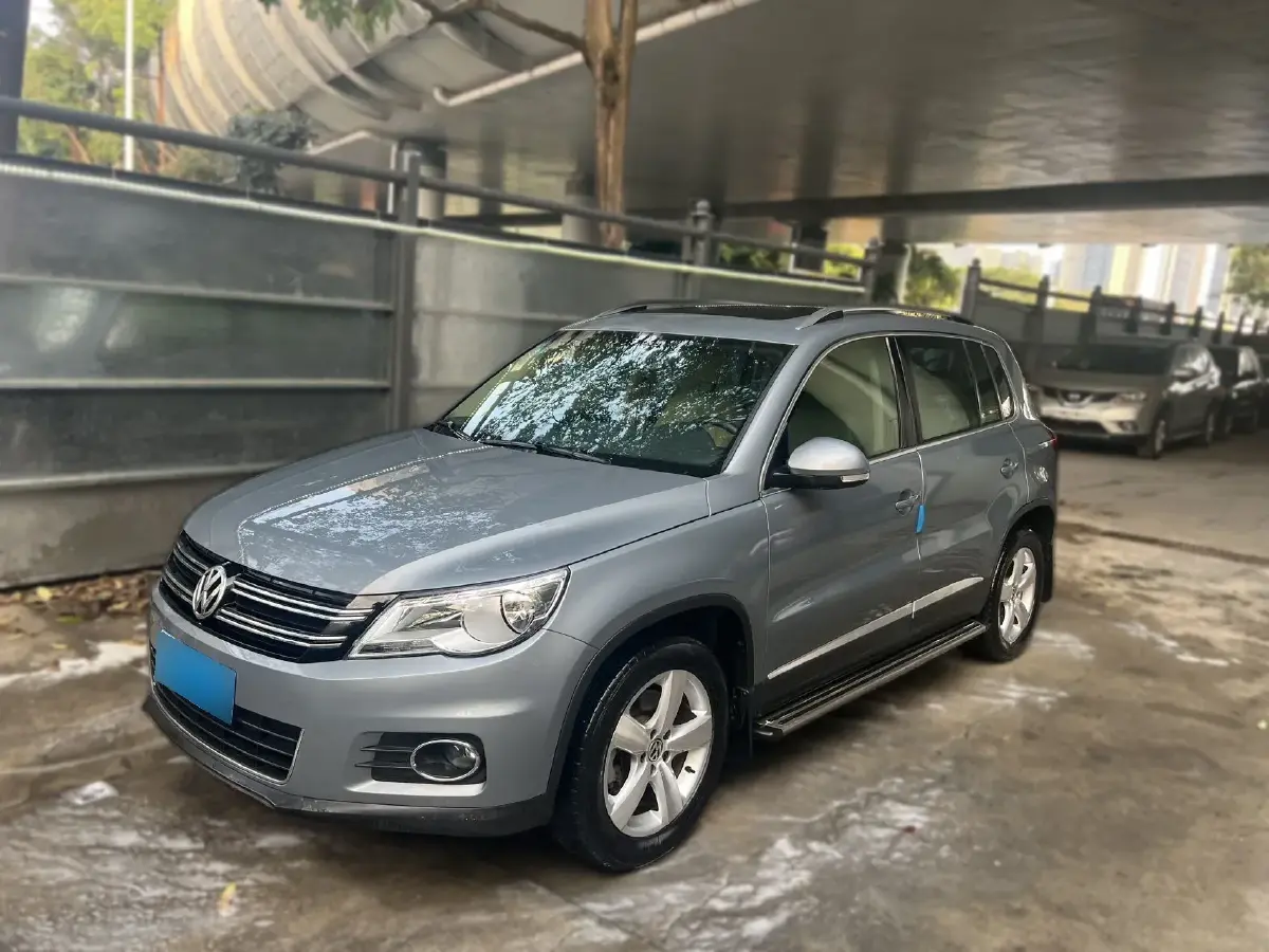 2010 Volkswagen Tiguan 1.8T 160HP L4 6AT