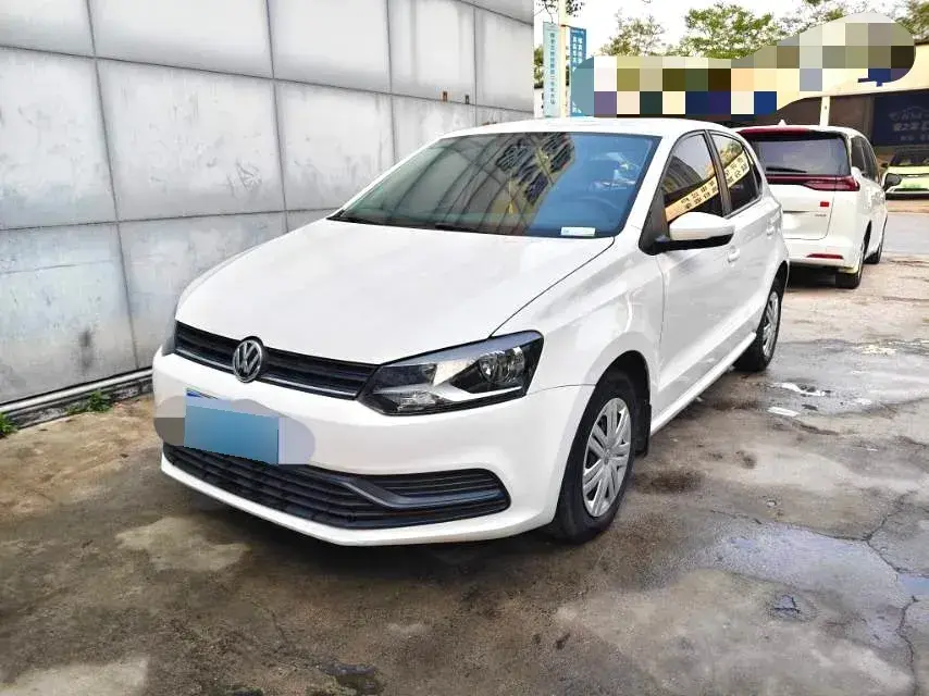 2016 Volkswagen Polo 1.4L 90HP L4 6AT