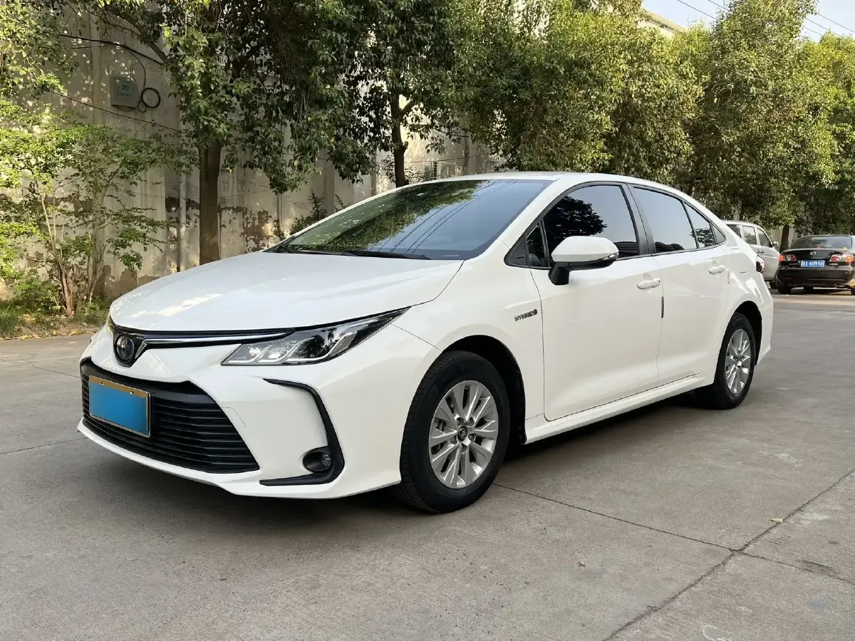 2021 Toyota Corolla 1.8L 98HP L4 E-CVT Hybrid