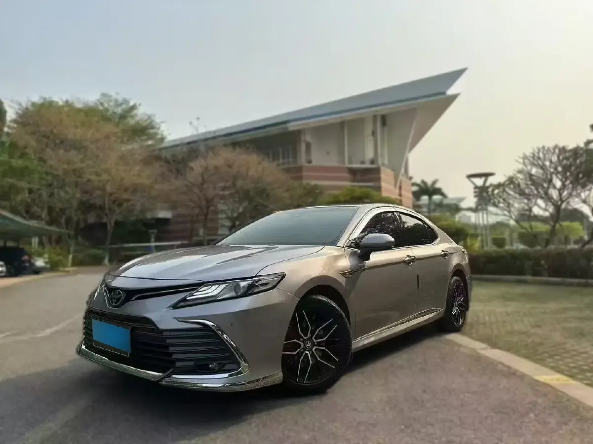 2021 Toyota Camry 2.0L 178HP L4 CVT