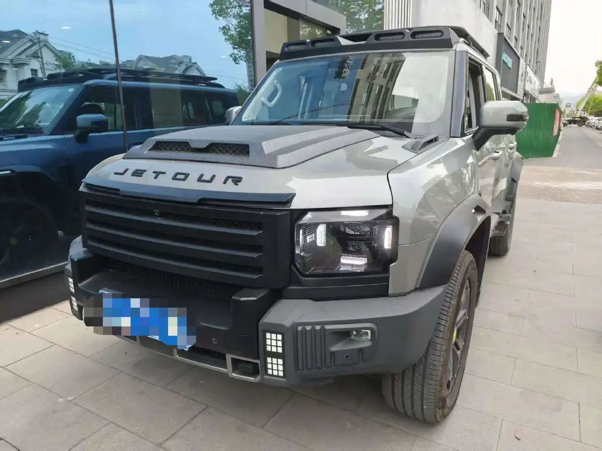 2023 Jetour Traveller 2.0T 254HP L4 7DCT