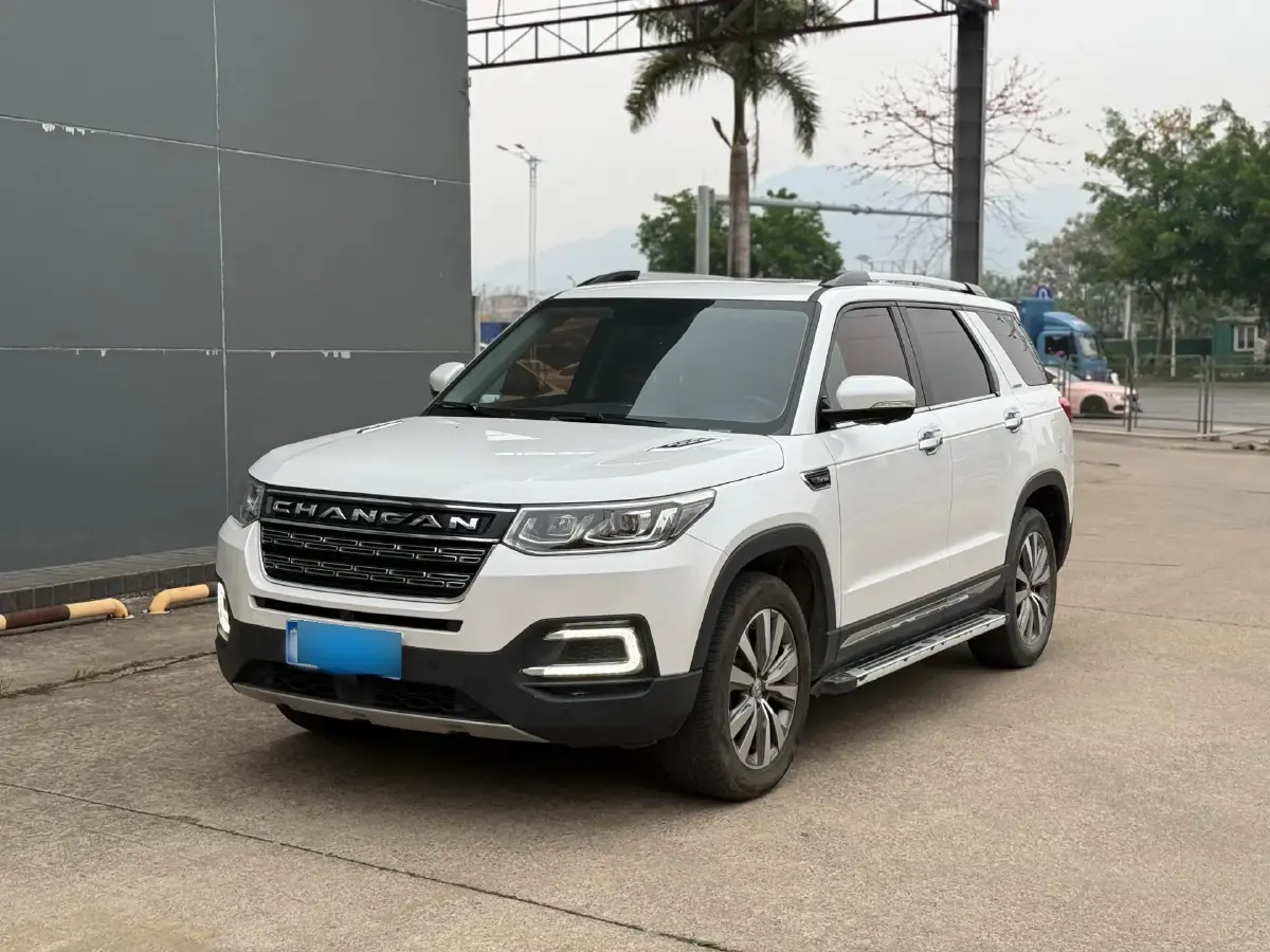 2017 ChangAn CS95 2.0T 233HP L4 6AT