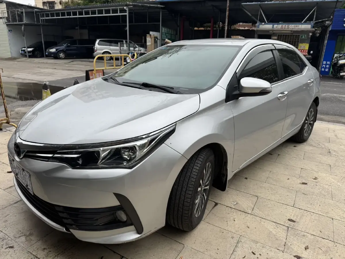 2017 Toyota Corolla 1.2T 116HP L4 CVT