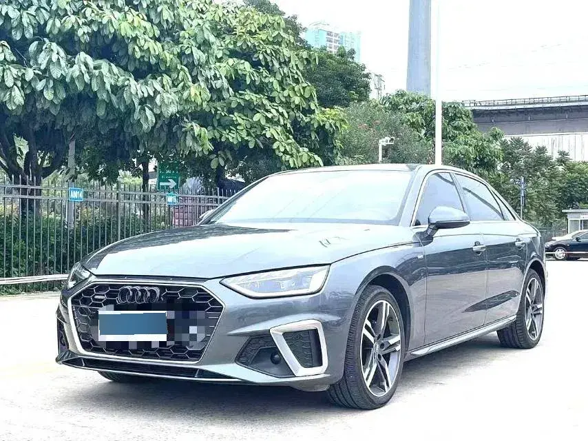 2020 Audi A4L 2.0T 150HP L4 7DCT