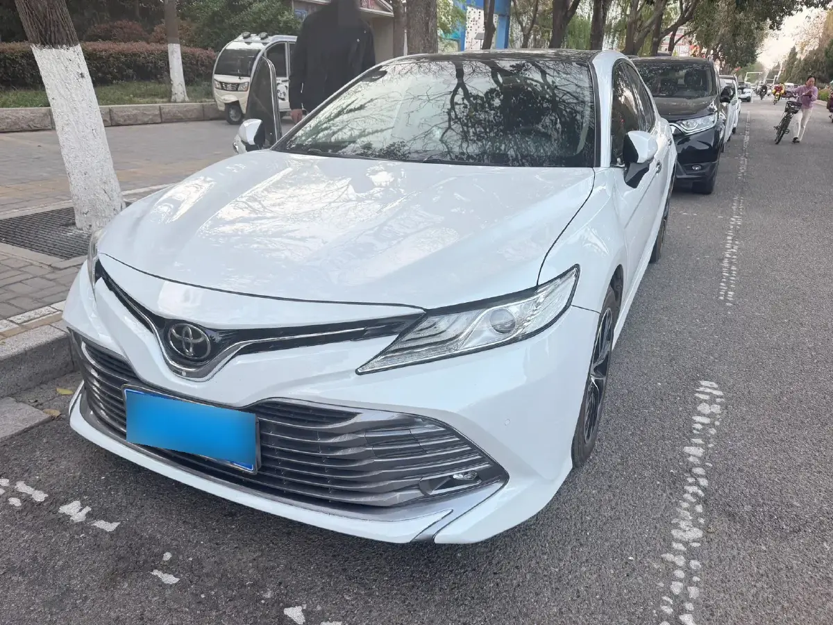 2018 Toyota Camry 2.0L 169HP L4 6AT