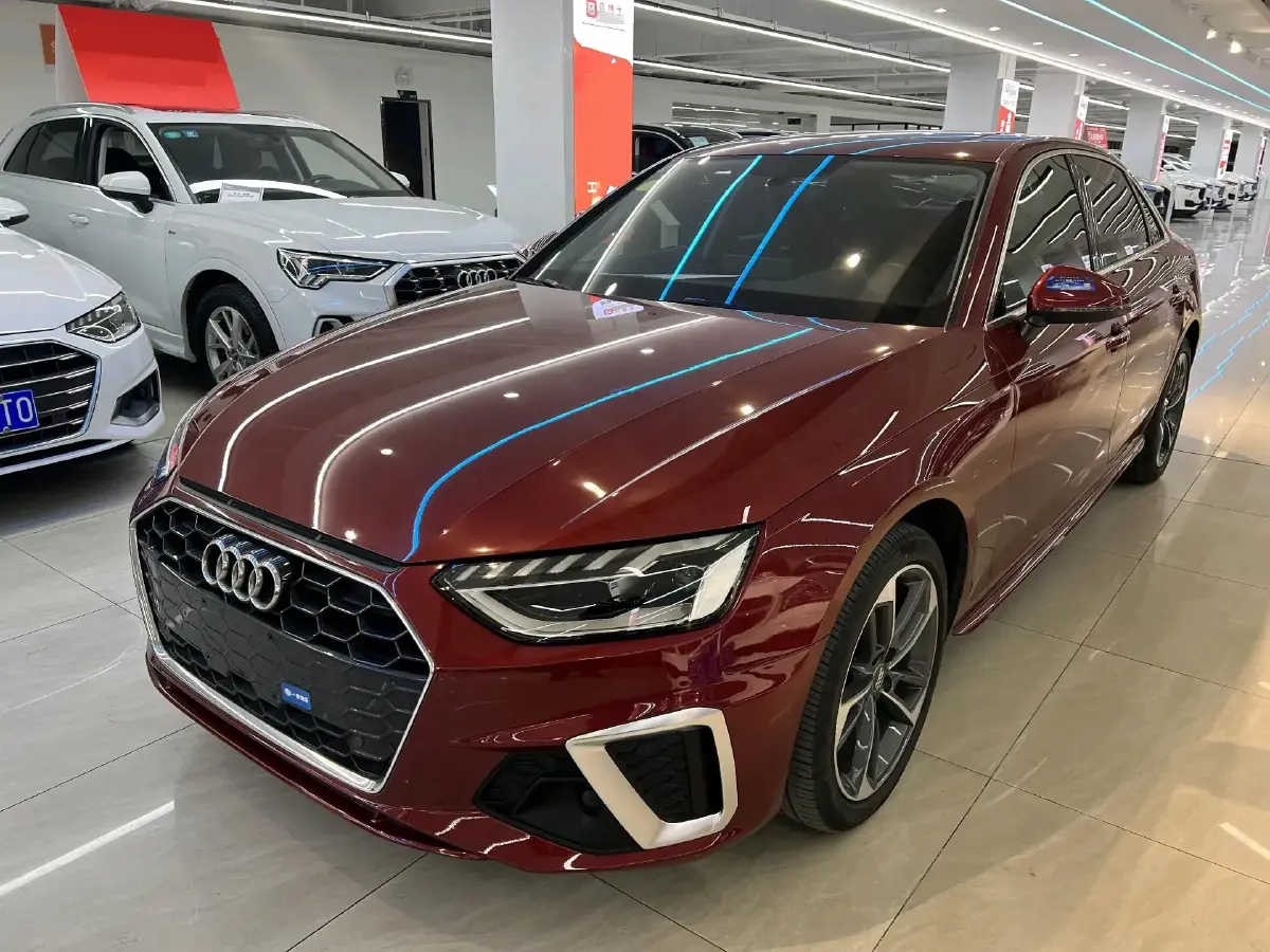 2020 Audi A4L 2.0T 150HP L4 7DCT