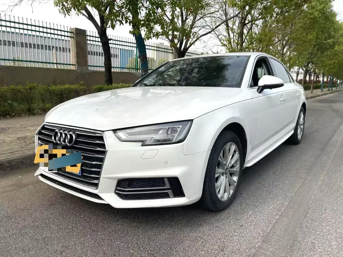 2019 Audi A4L 2.0T 190HP L4 7DCT