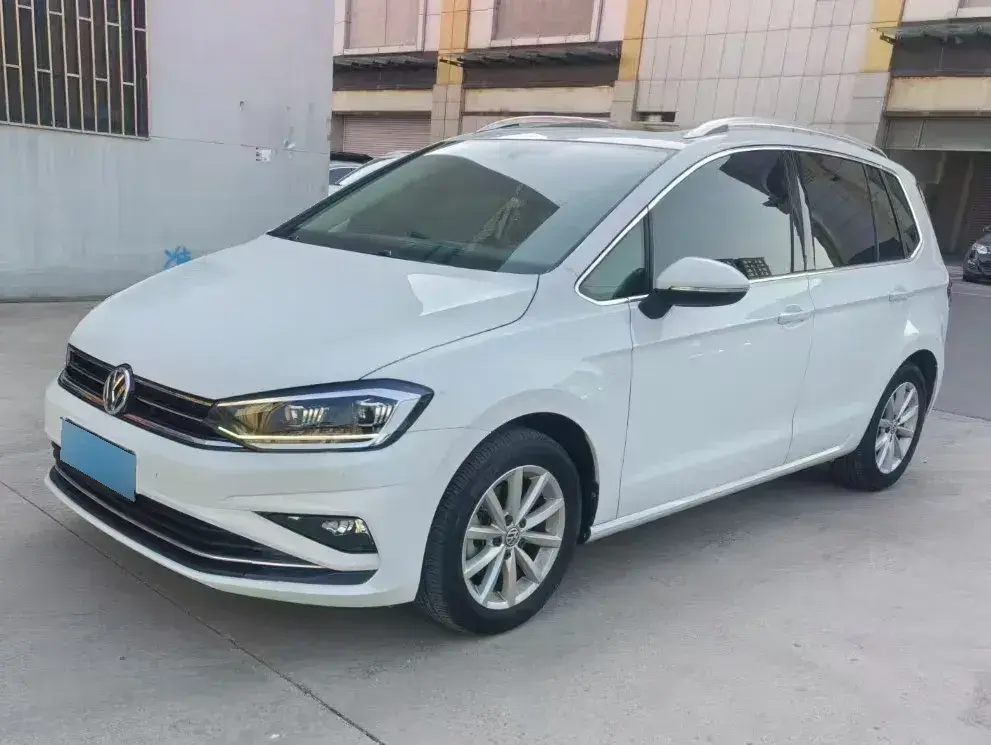 2020 Volkswagen Golf Sportsvan 1.4T 150HP L4 7DCT