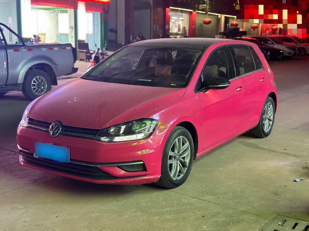 2011 Volkswagen Golf 1.6L 105HP L4 5MT