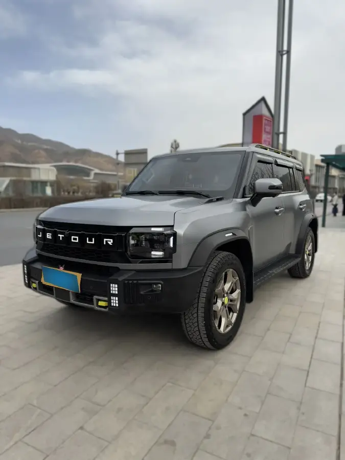 2023 Jetour Traveller 2.0T 254HP L4 8AT