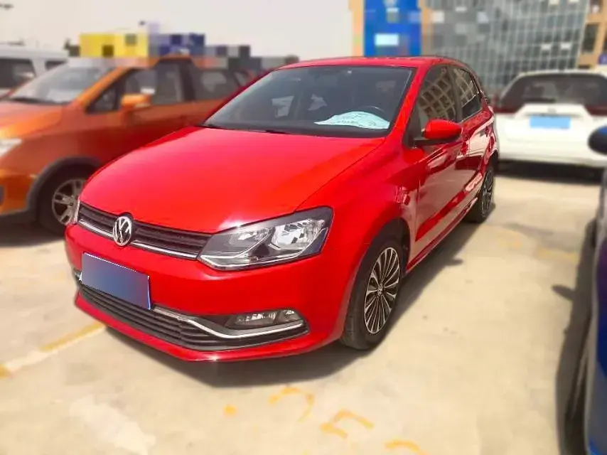 2016 Volkswagen Polo 1.6L 110HP L4 5MT