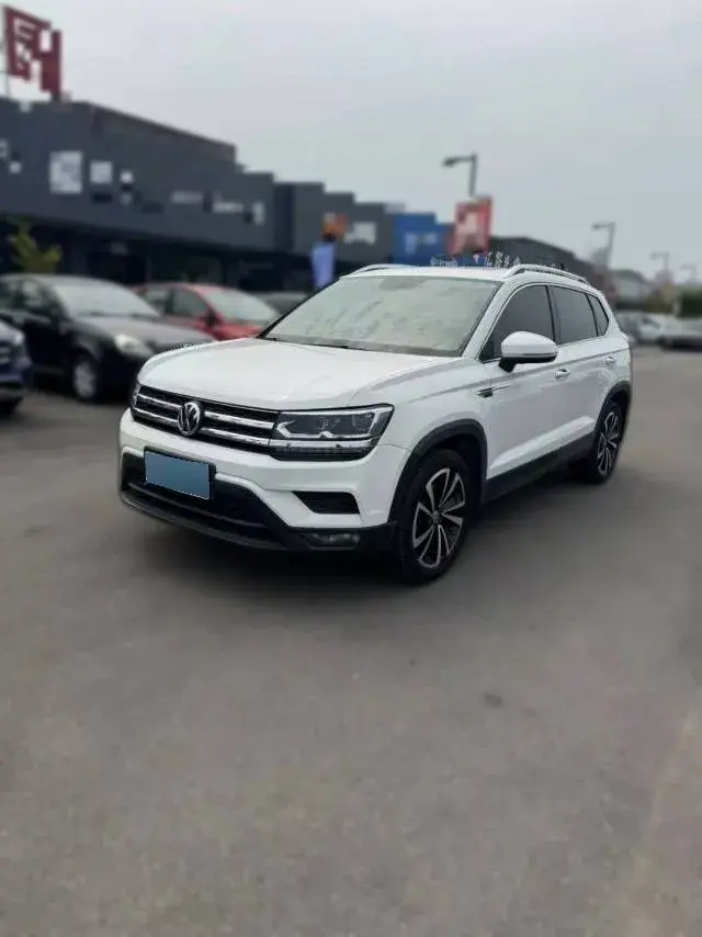 2019 Volkswagen Tharu 1.4T 150HP L4 7DCT