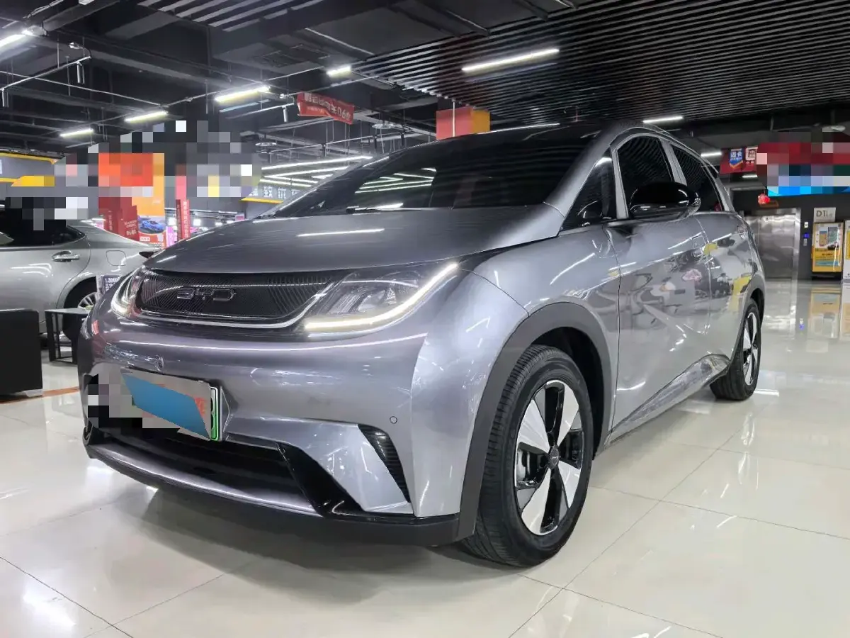 2023 BYD Dolphin BEV 44.928KWH