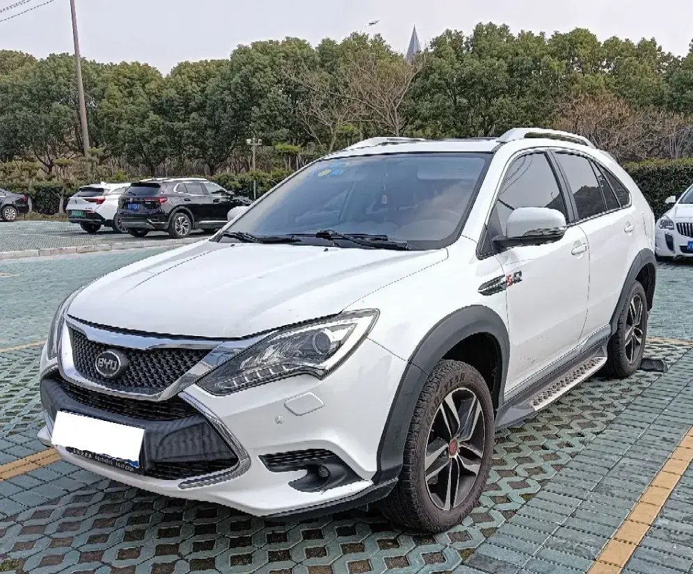 2015 BYD Tang 2.0T 205HP L4 6DCT PHEV