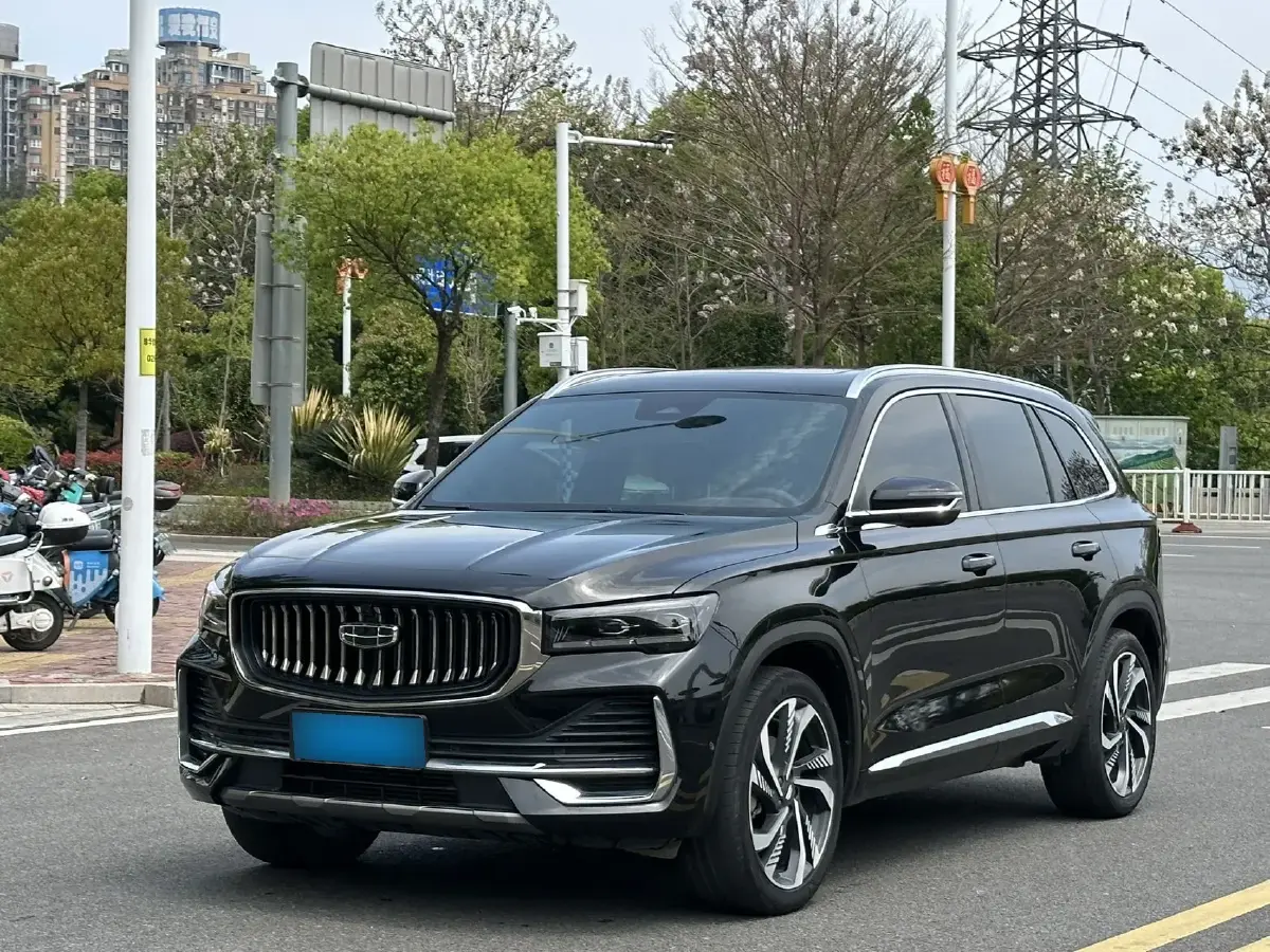 2021 Geely Monjaro 2.0T 218HP L4 7DCT