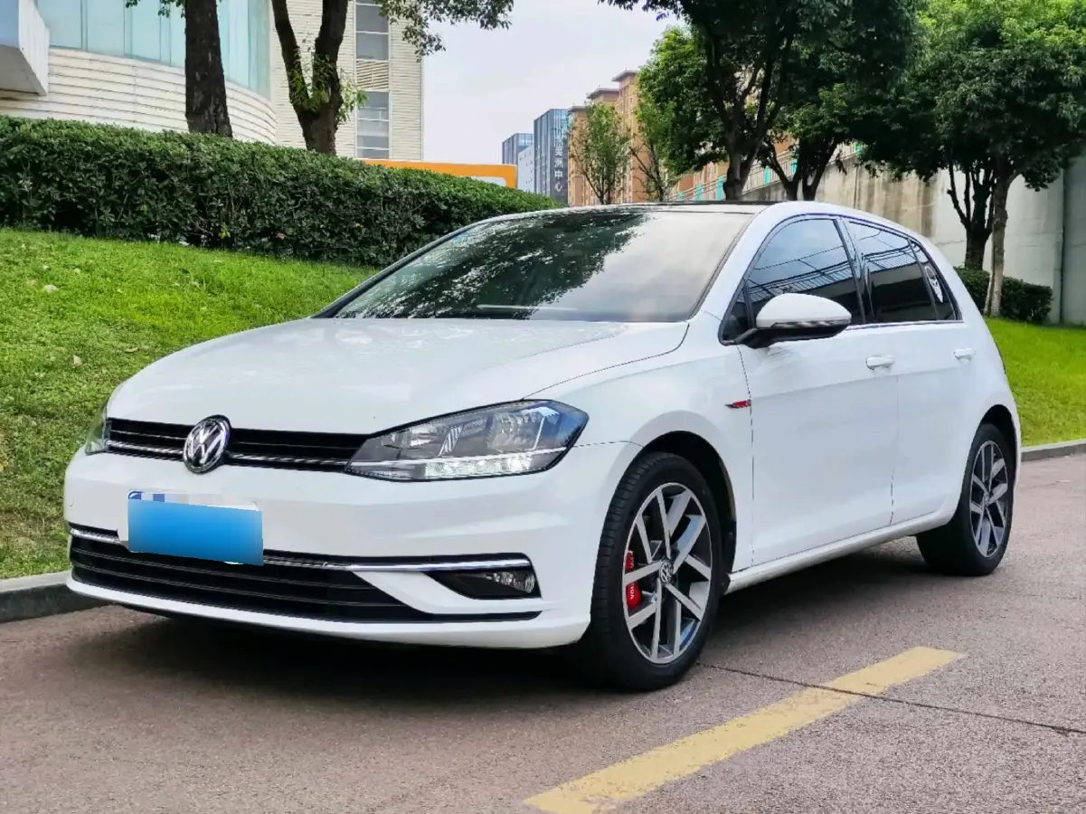 2019 Volkswagen Golf 1.4T 150HP L4 7DCT